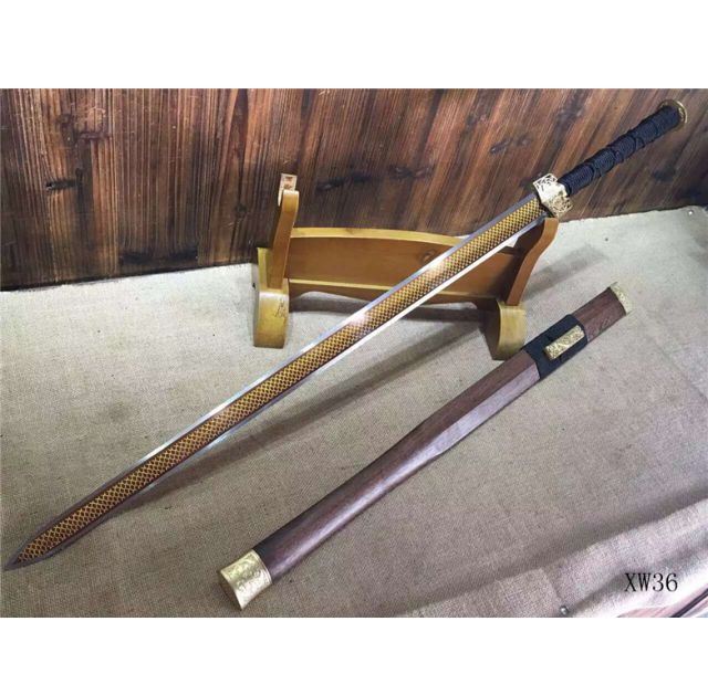 全铜装花梨木锰钢八面高性能鳞纹汉剑