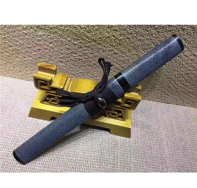 野生珍珠鱼皮梢精品短刀