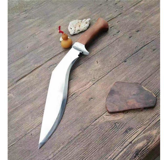 尼泊尔雕花狗腿