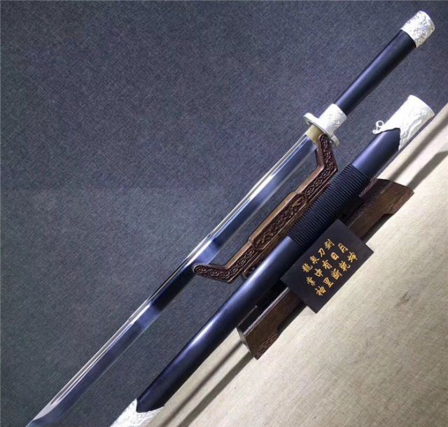 龙吟战刀