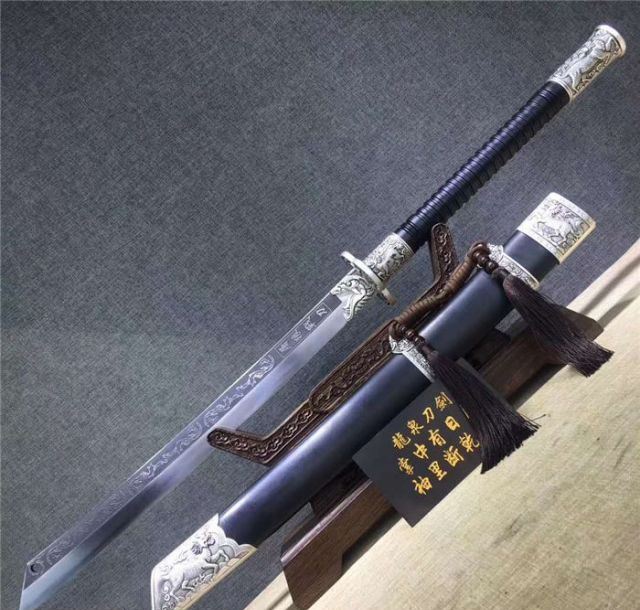 屠狼战刀